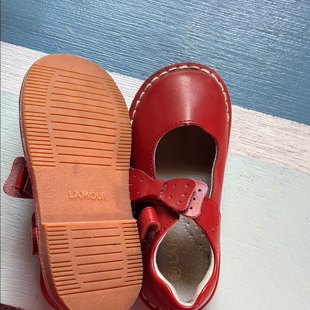 L’Amour Girls Red Bow Mary Jane Kids Shoes size 9 - Picture 2 of 2